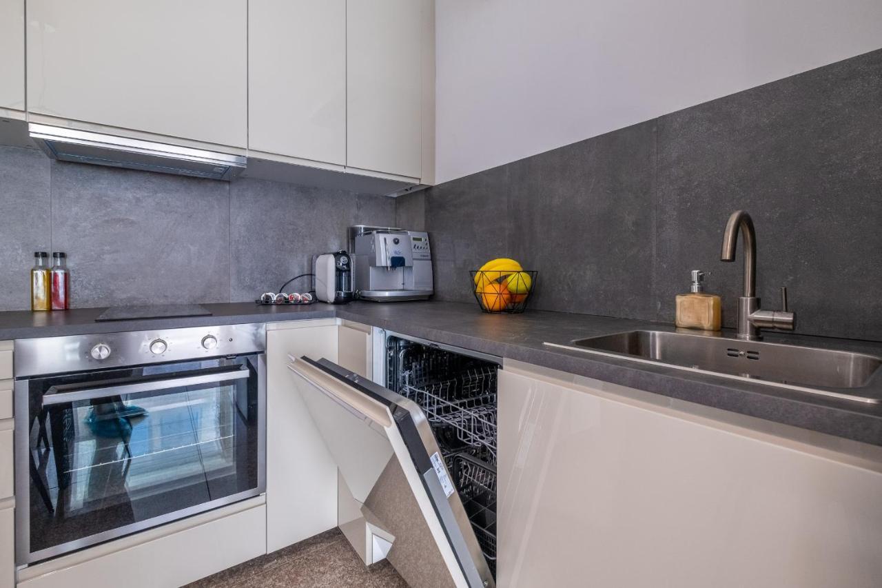 Julie'S Sunny Cozy Apartment With Balcony Sofia Exterior foto