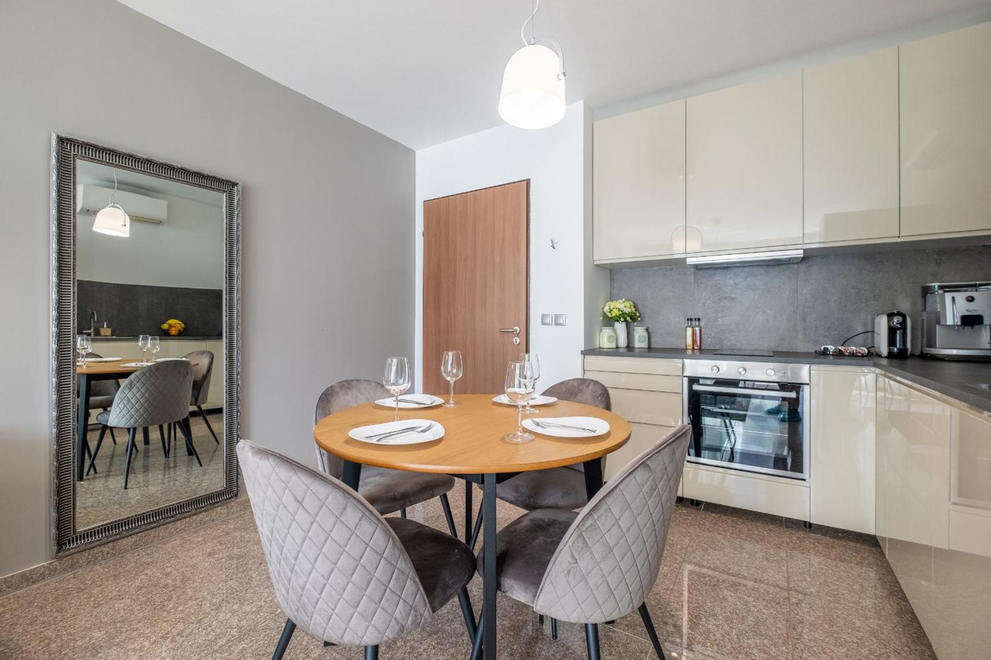 Julie'S Sunny Cozy Apartment With Balcony Sofia Exterior foto